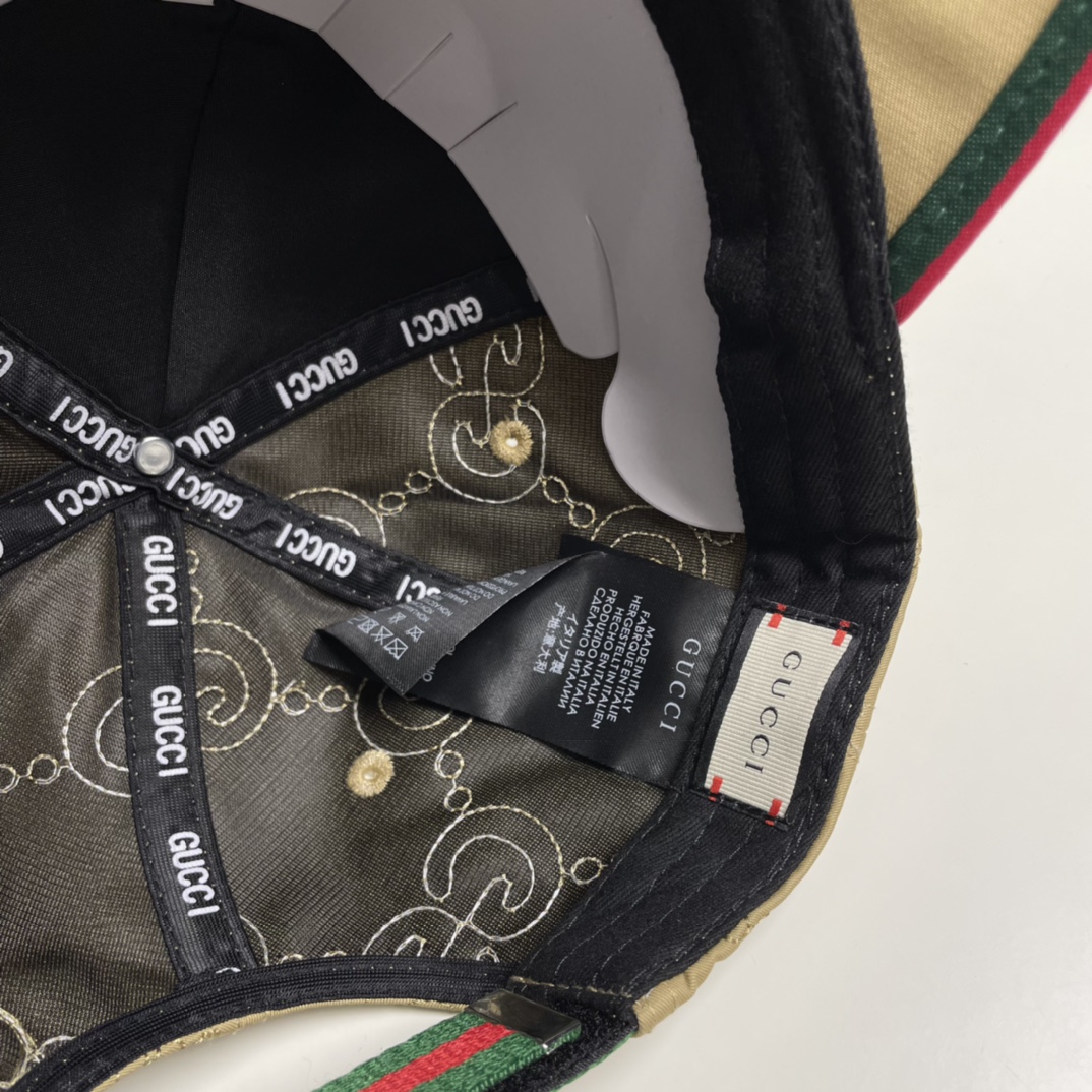 Gucci hat