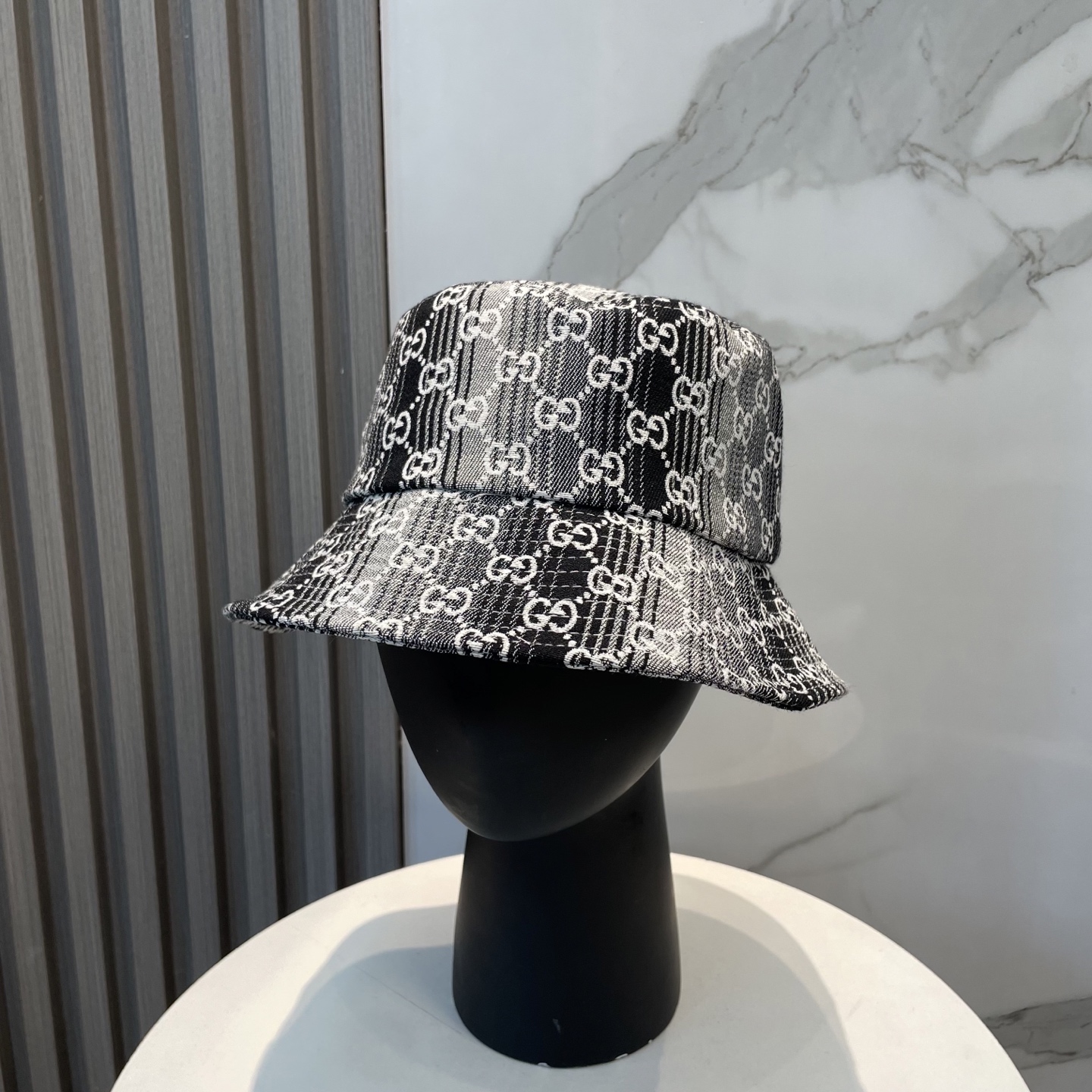 Gucci hat