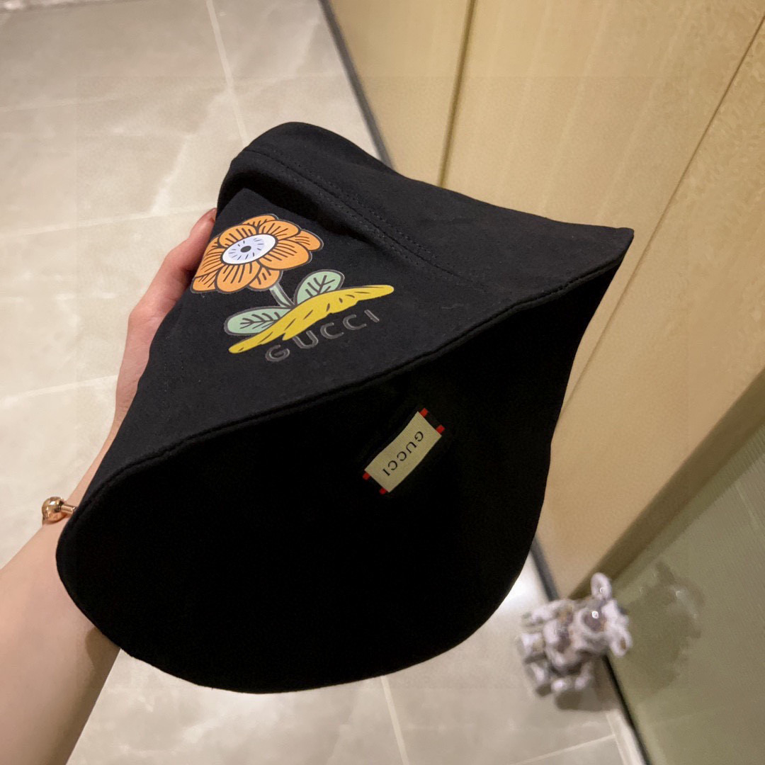 Gucci hat