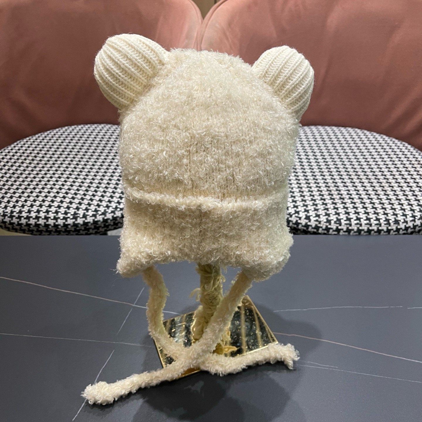 Gucci hat
