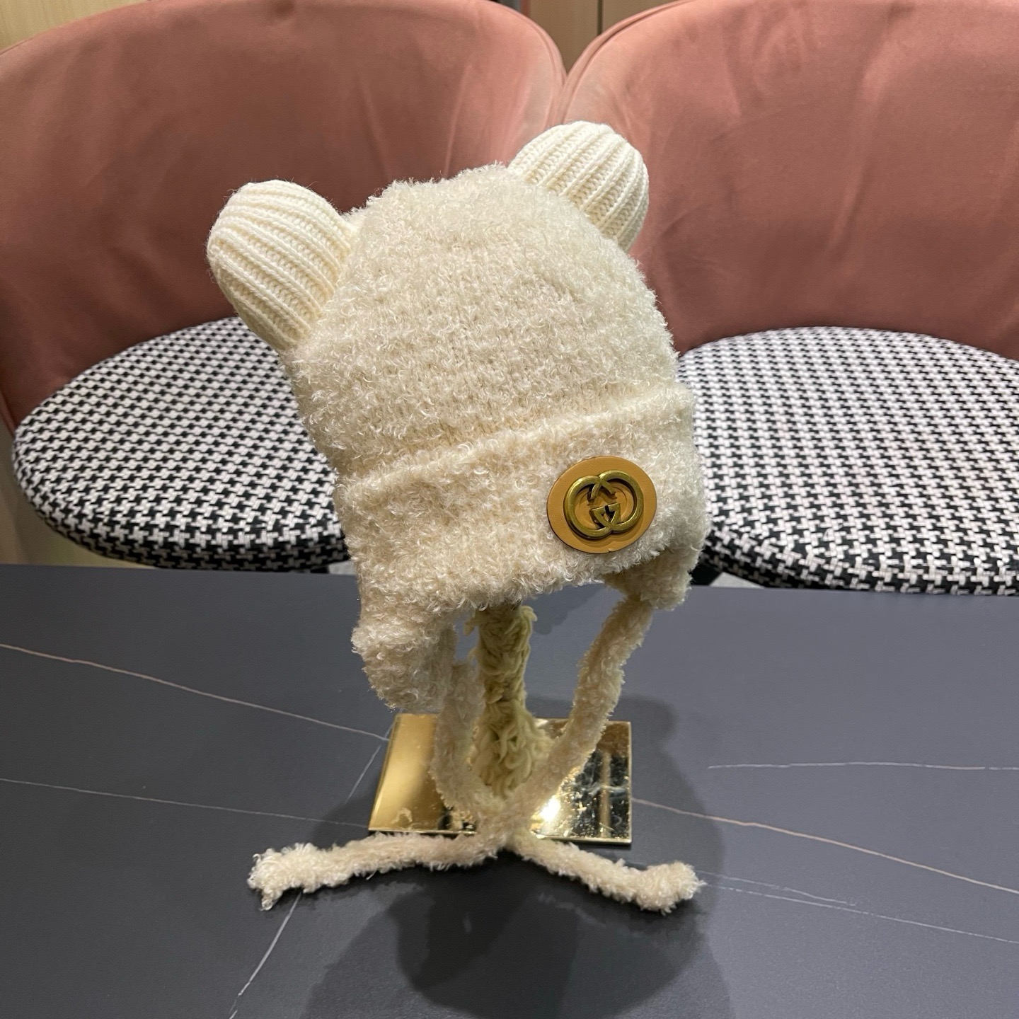 Gucci hat