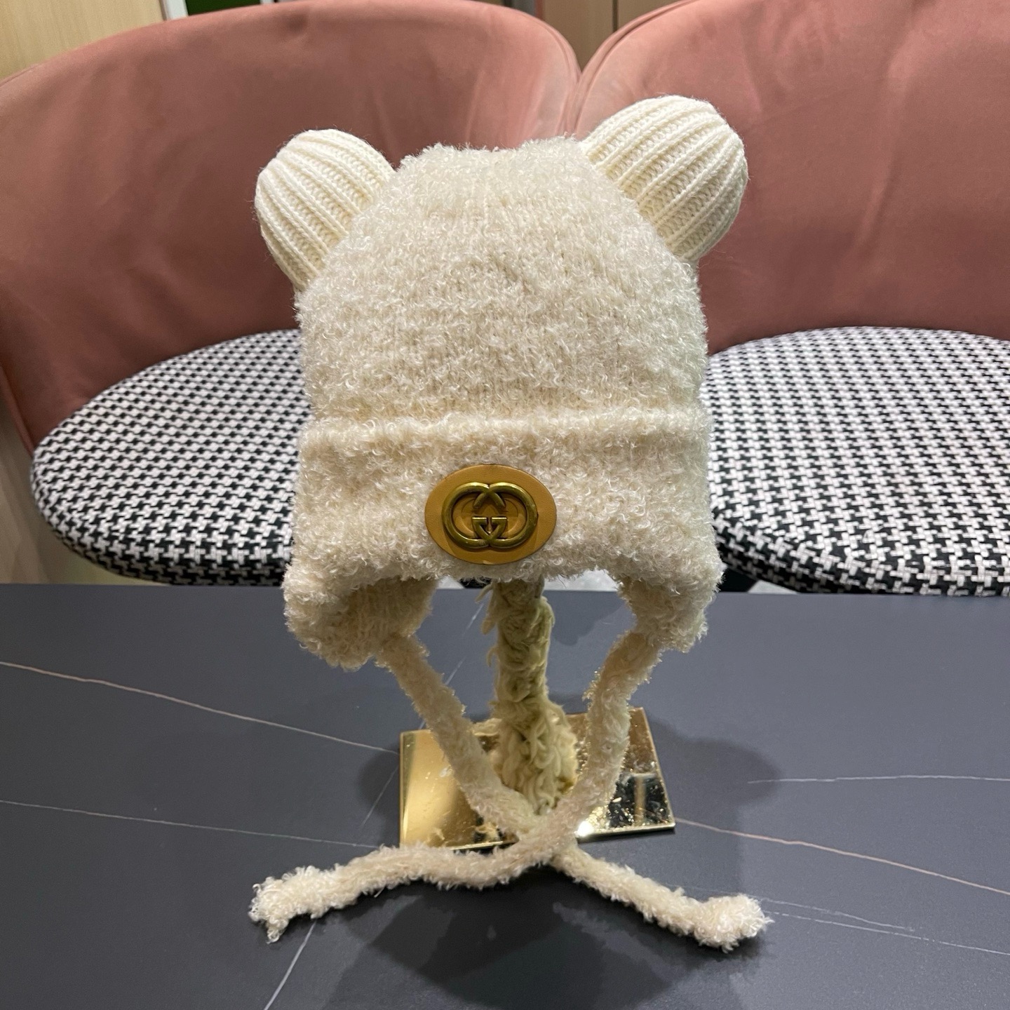 Gucci hat