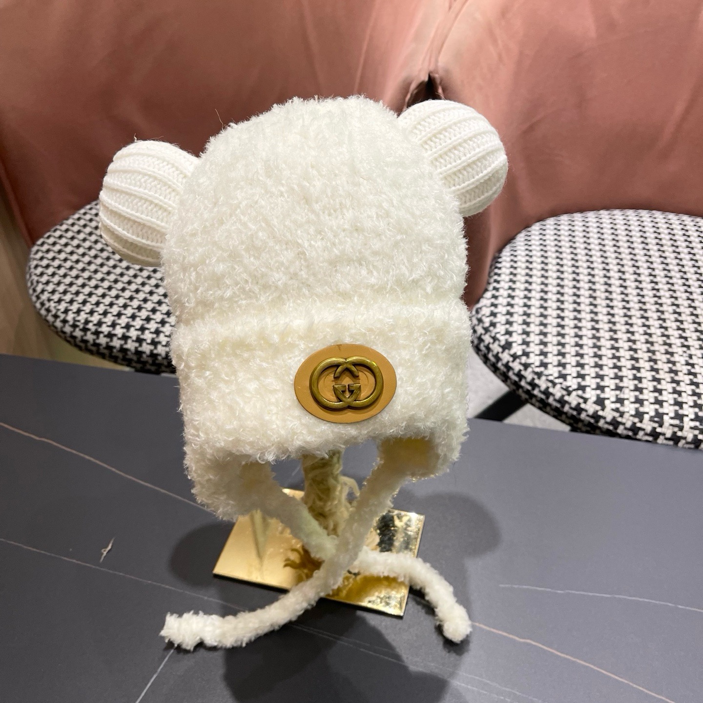 Gucci hat