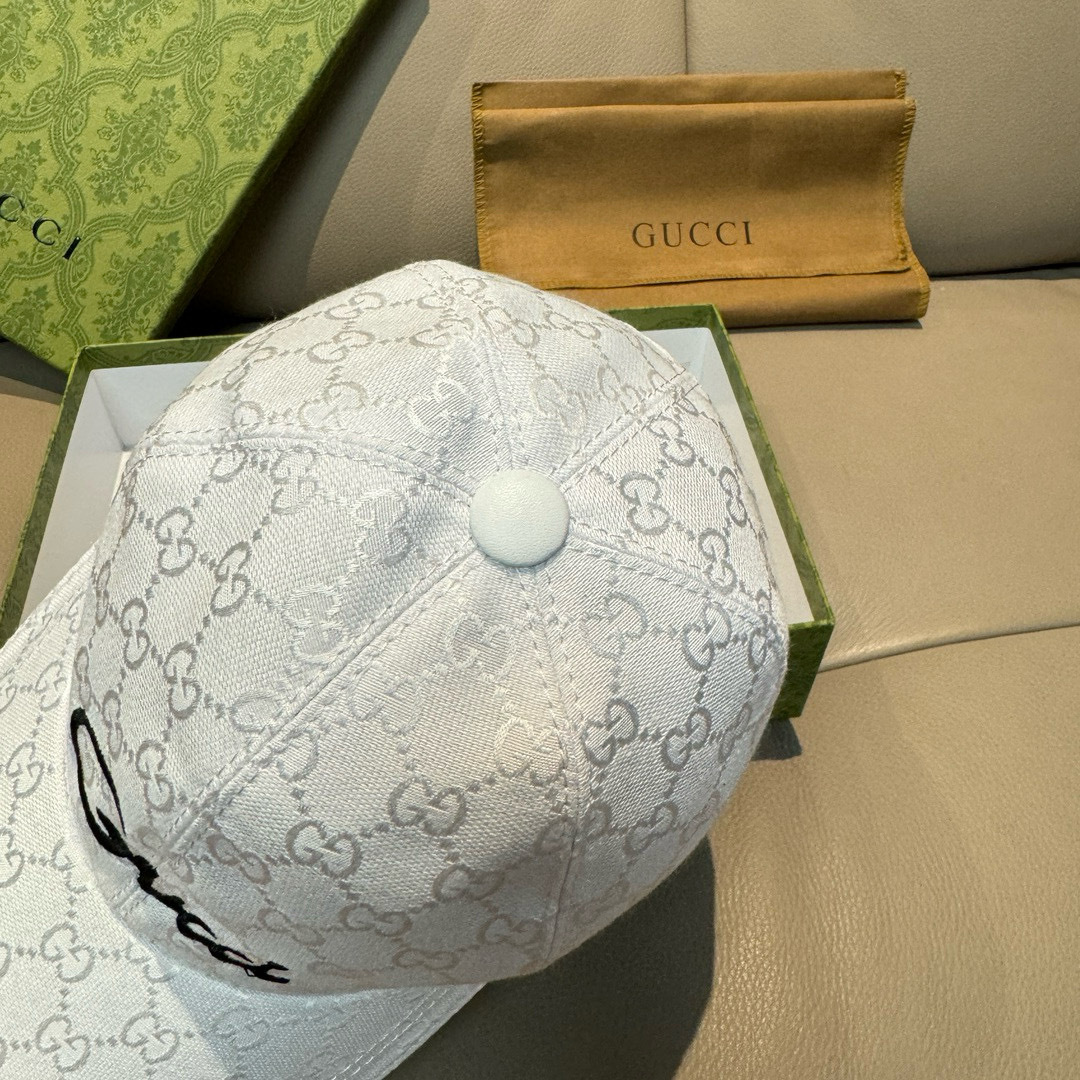 Gucci hat