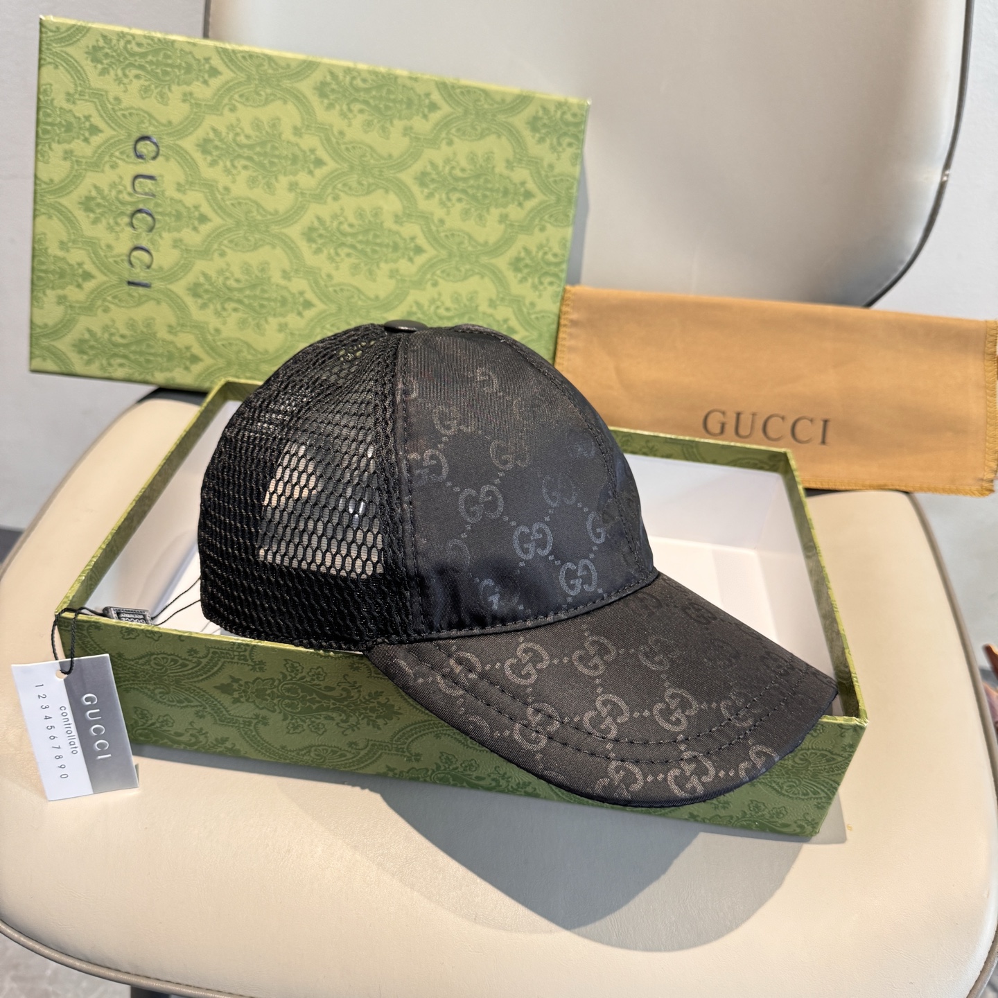 Gucci hat