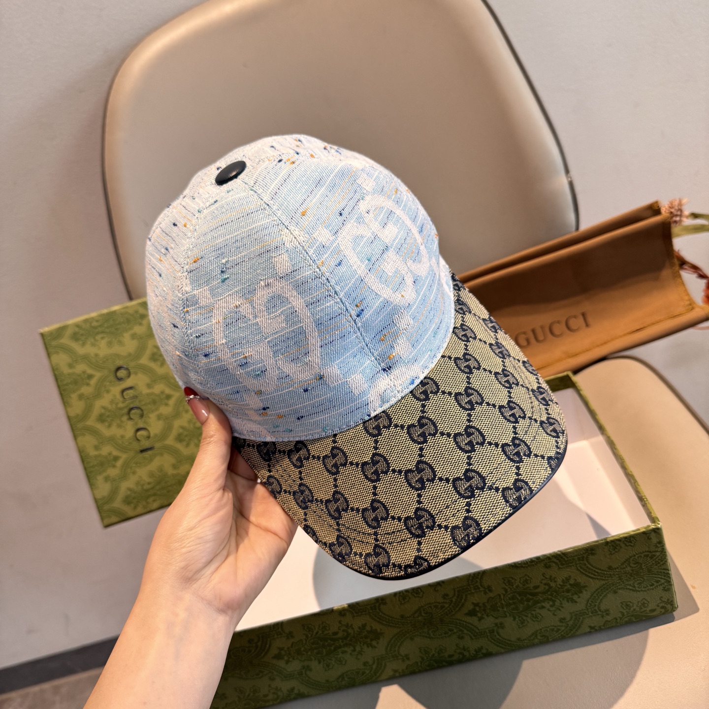 Gucci hat