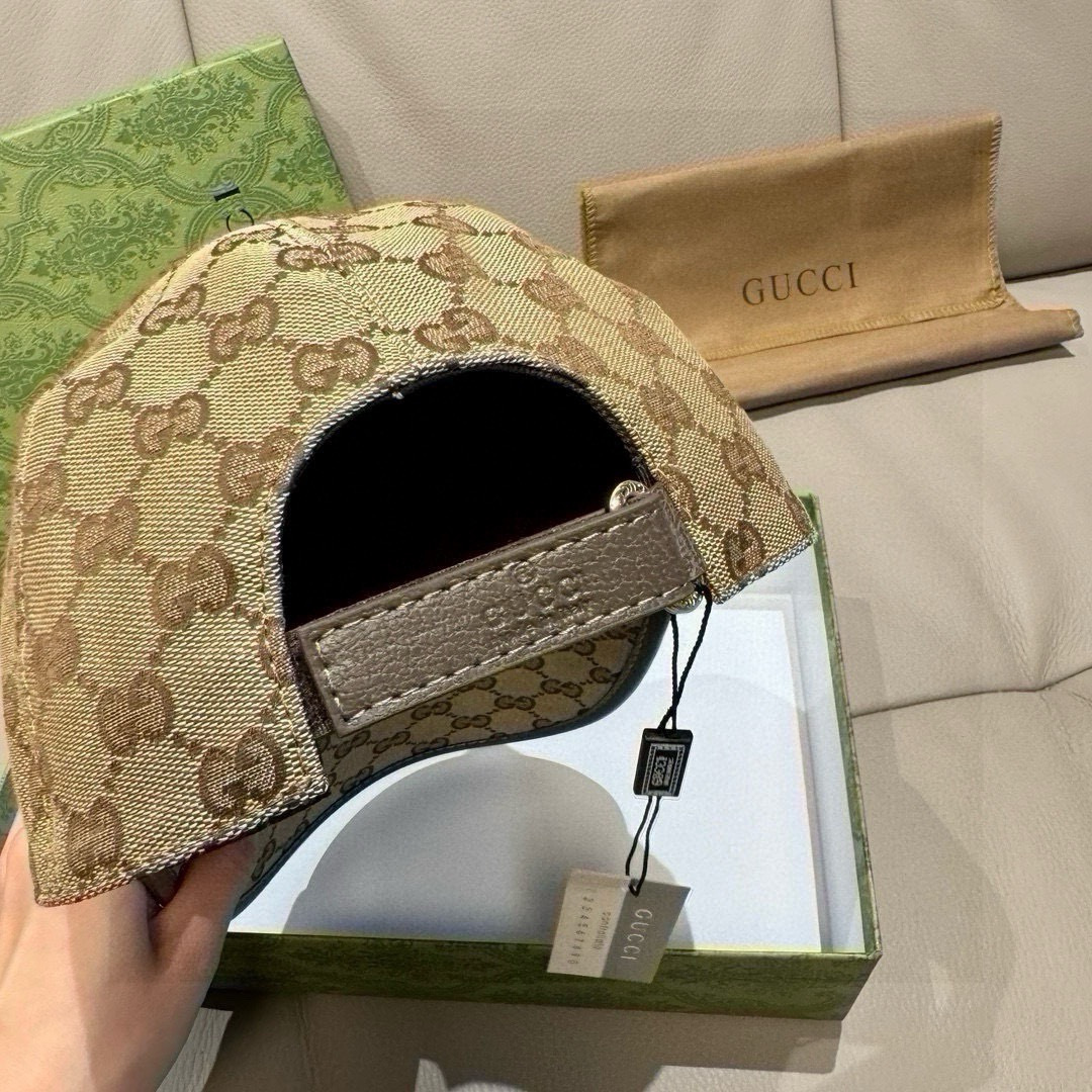 Gucci hat