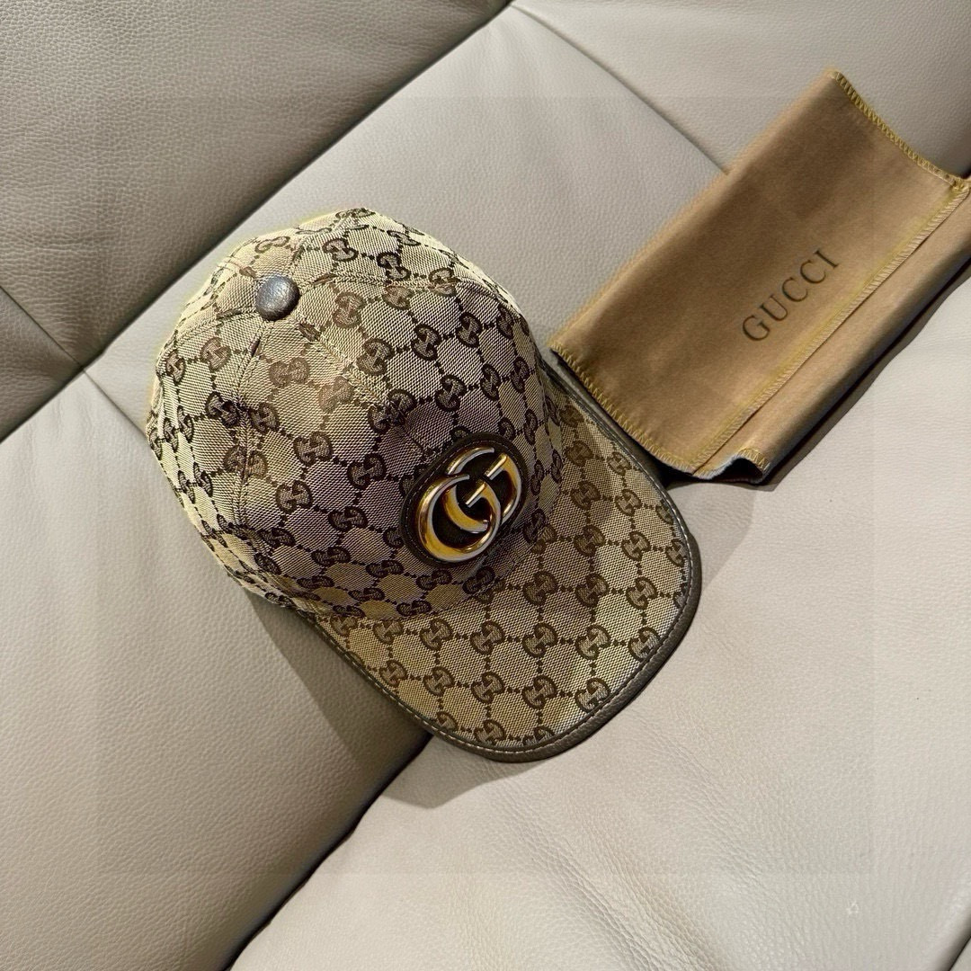 Gucci hat