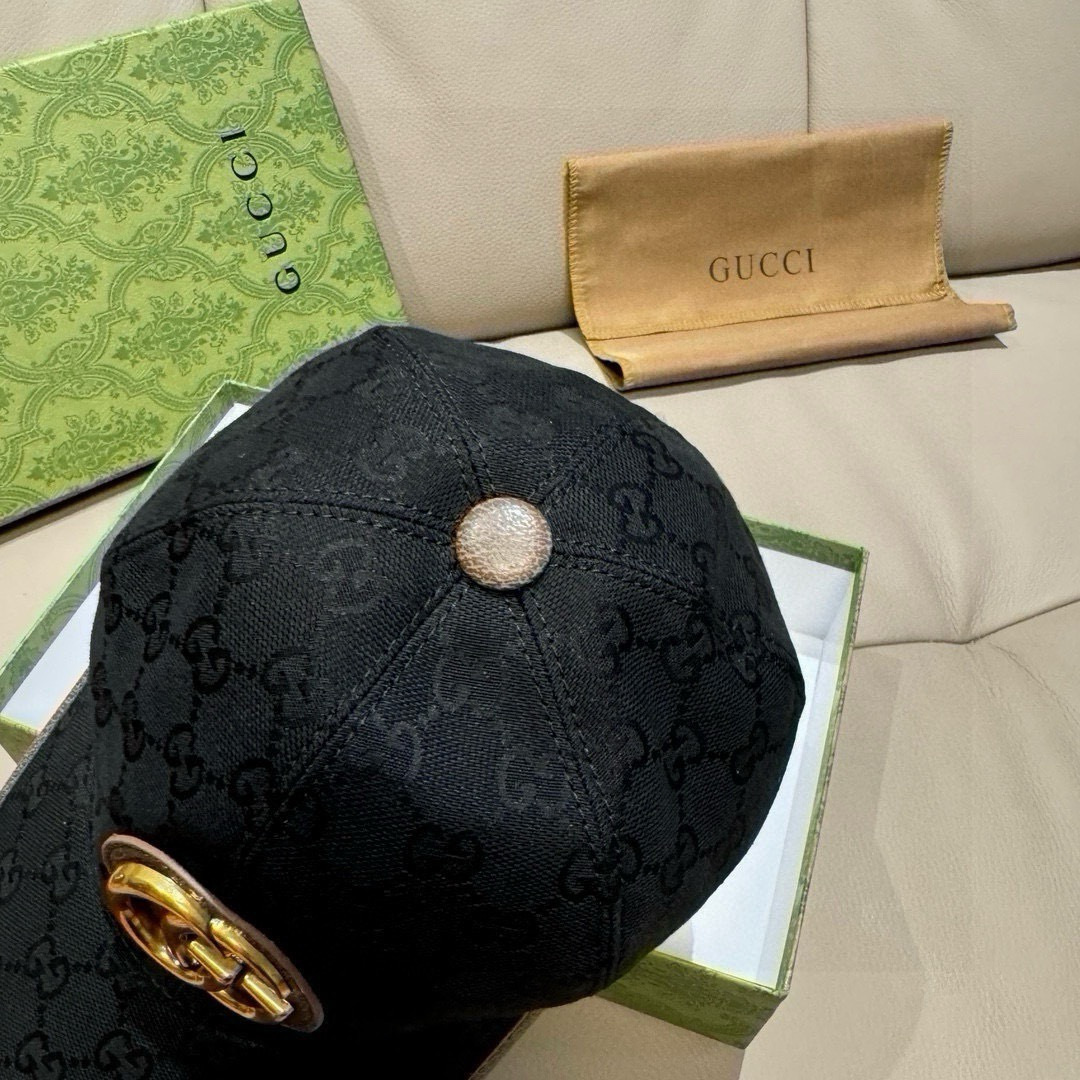 Gucci hat