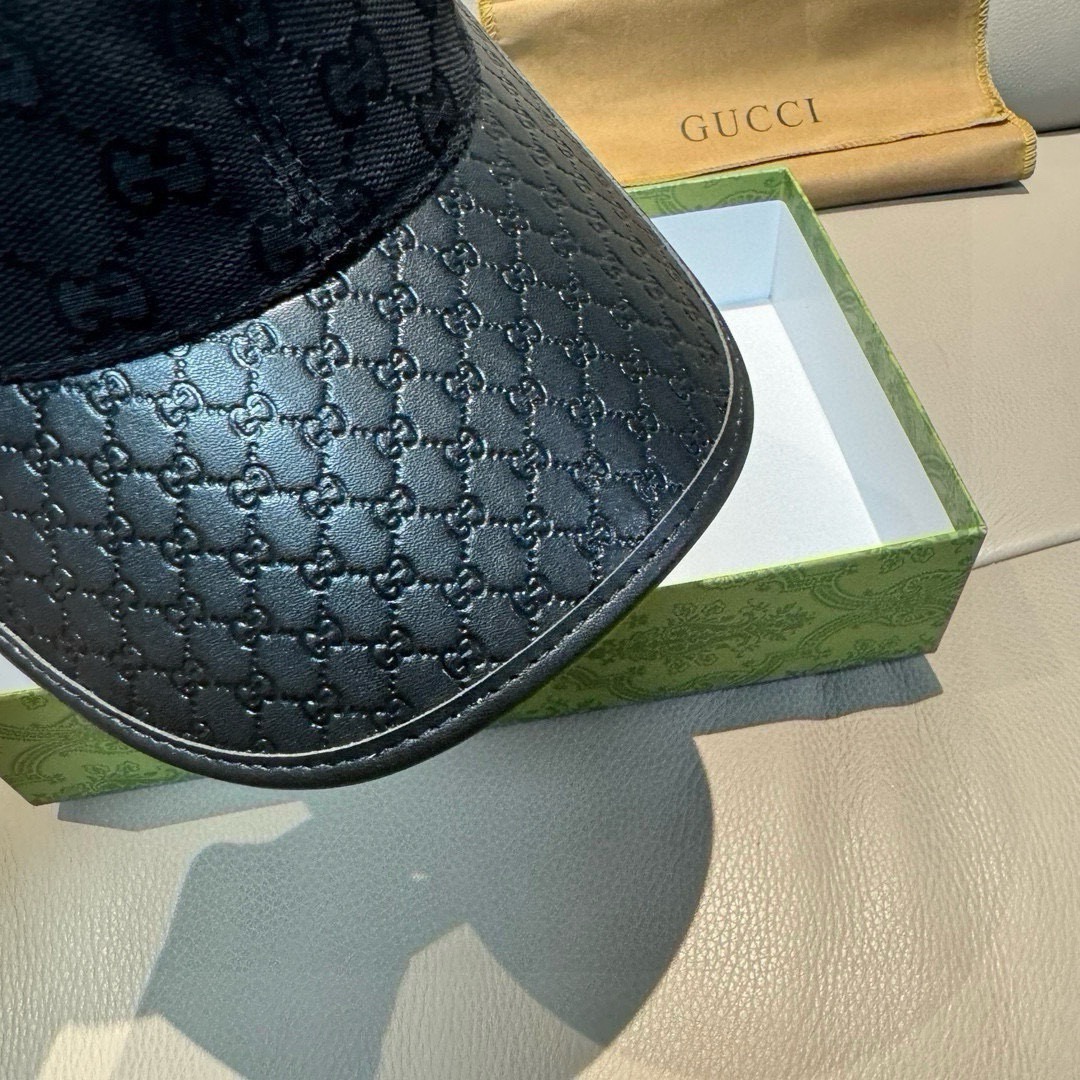 Gucci hat