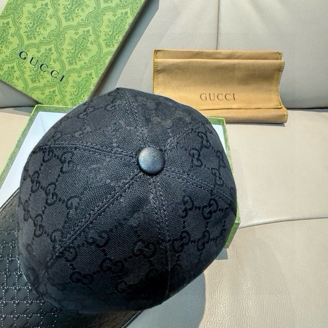 Gucci hat