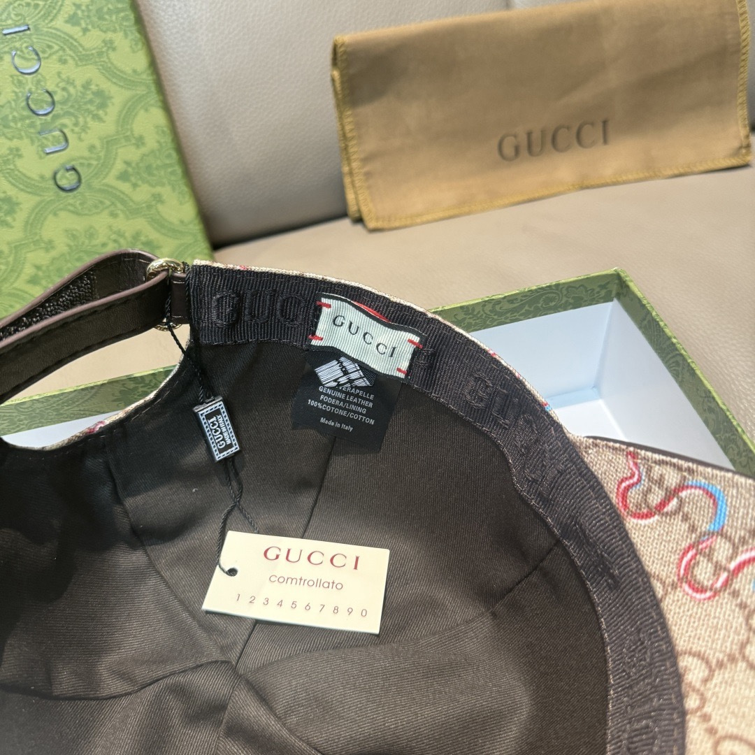 Gucci hat