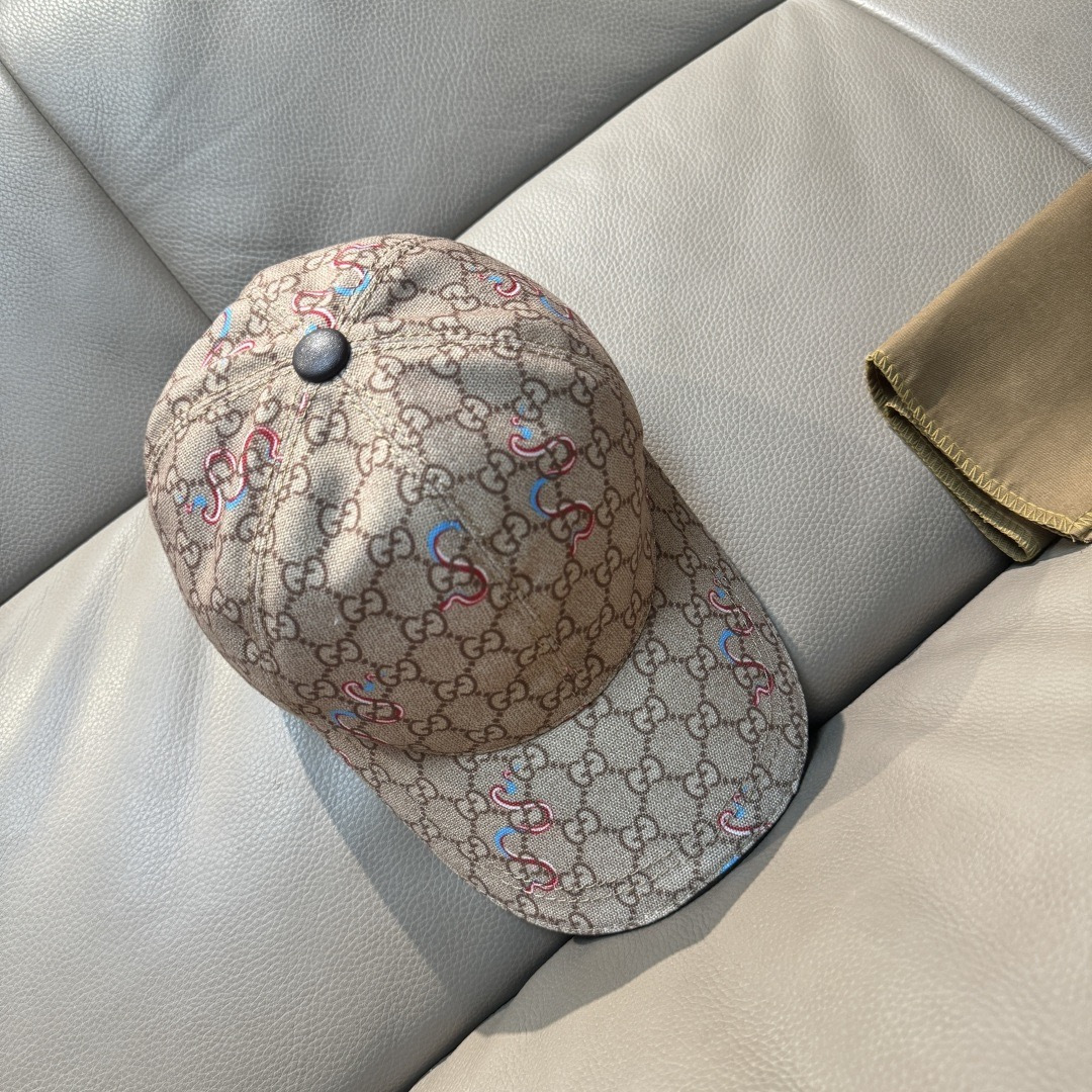 Gucci hat