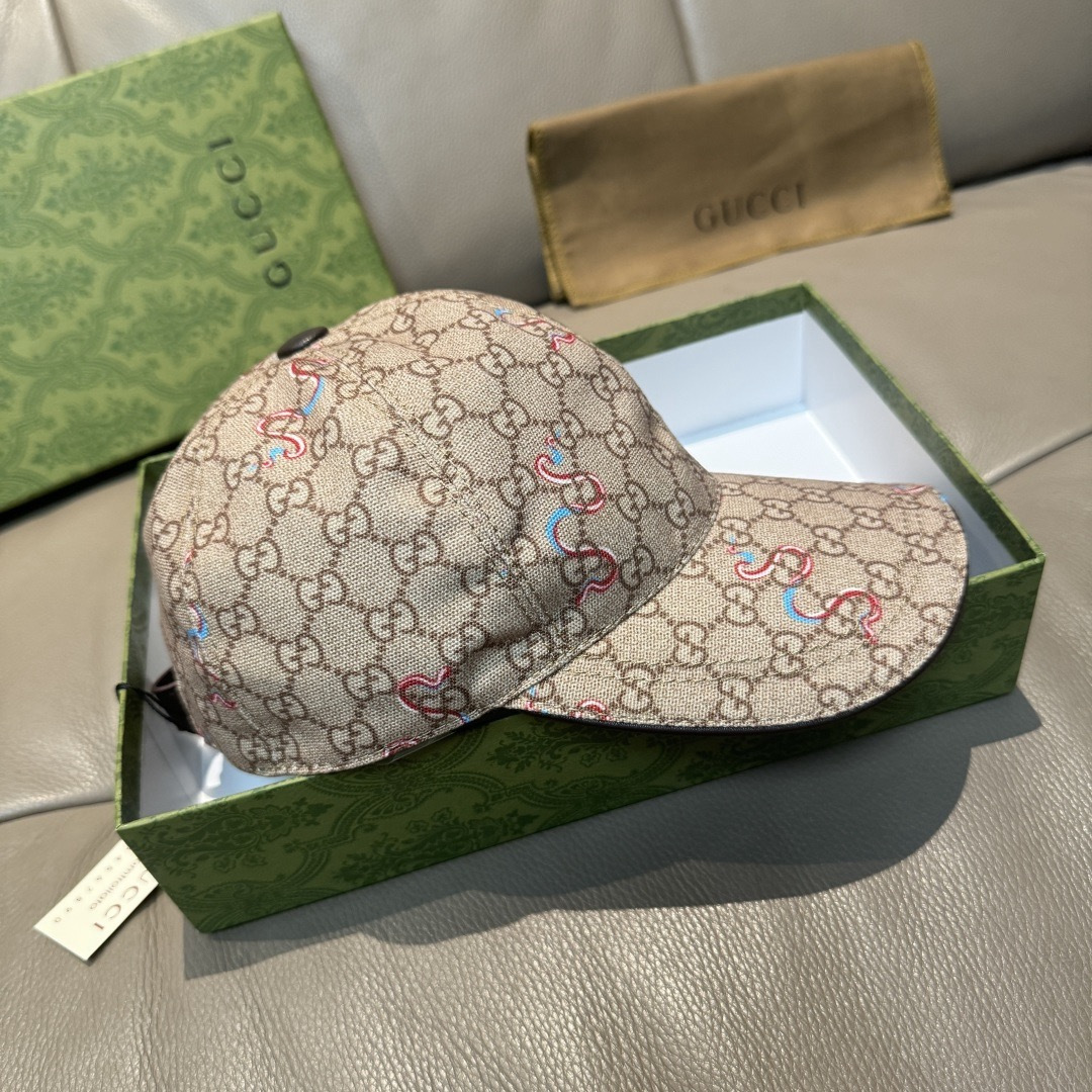 Gucci hat