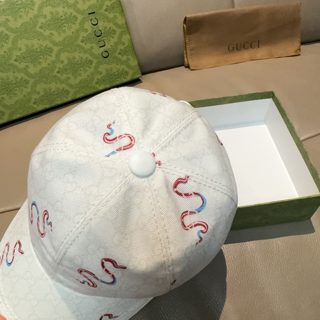 Gucci hat