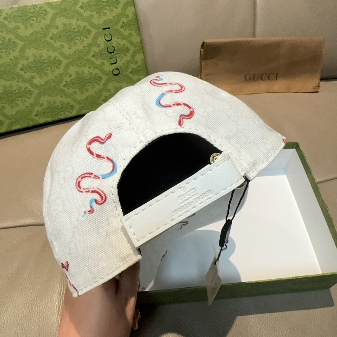 Gucci hat