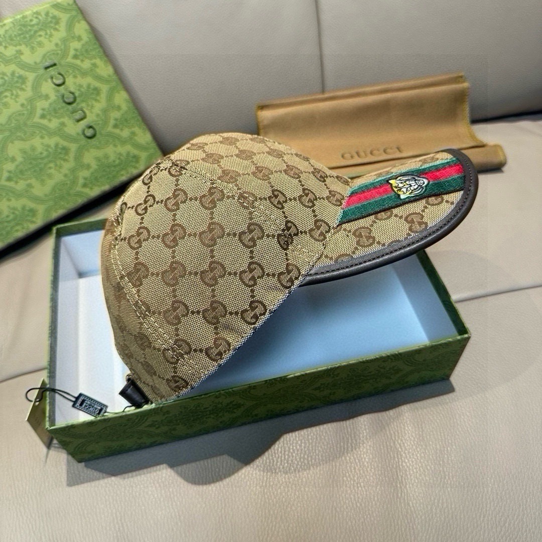 Gucci hat