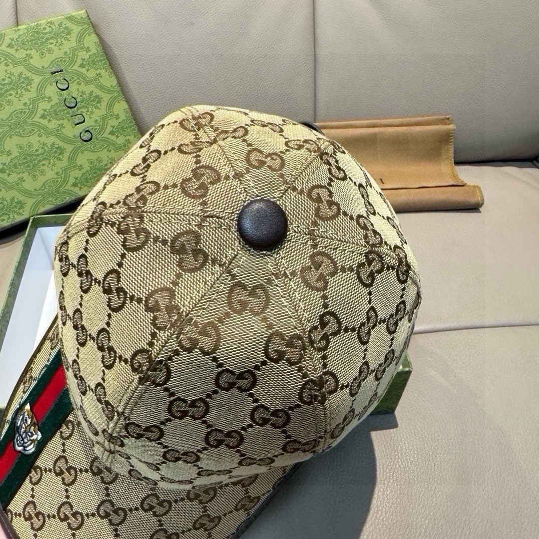 Gucci hat