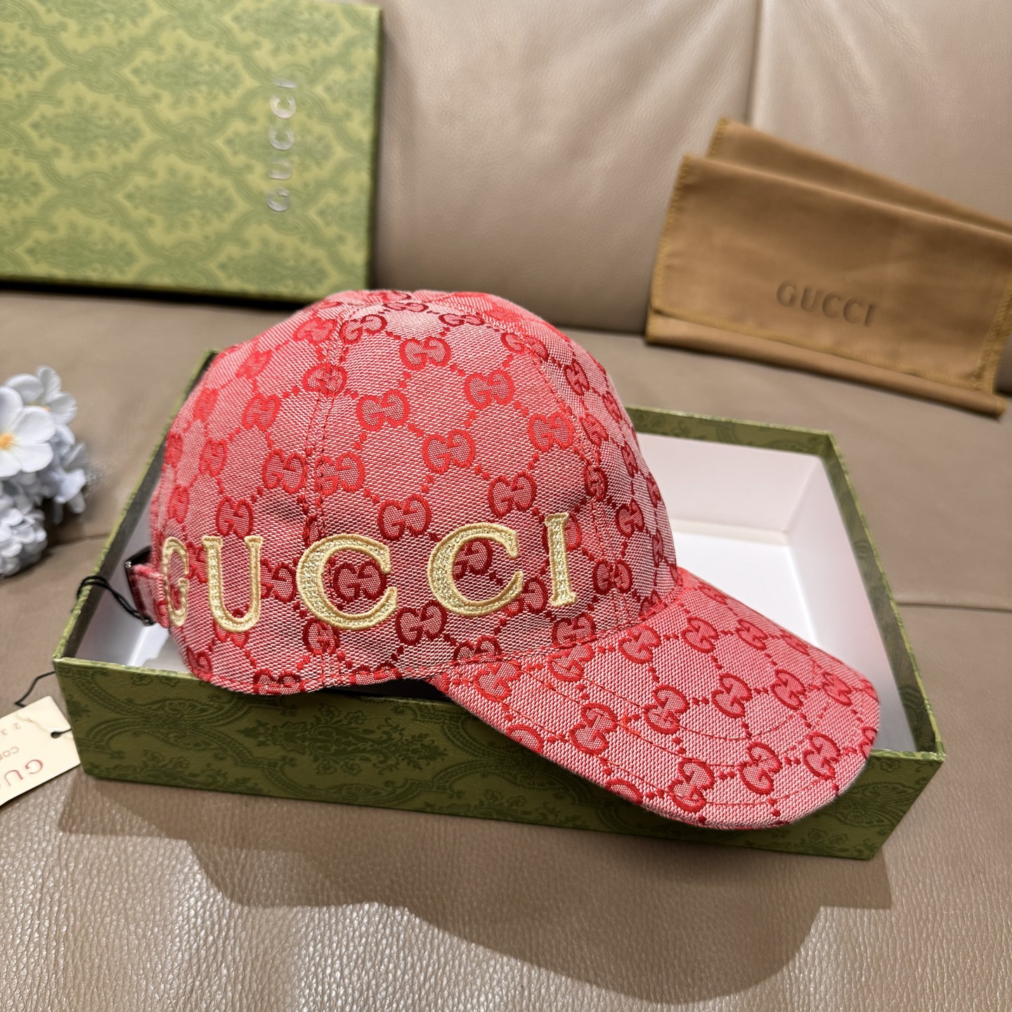 Gucci hat