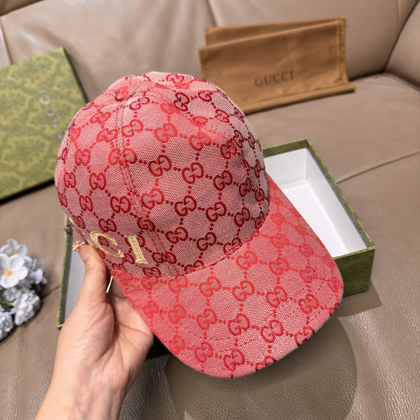 Gucci hat