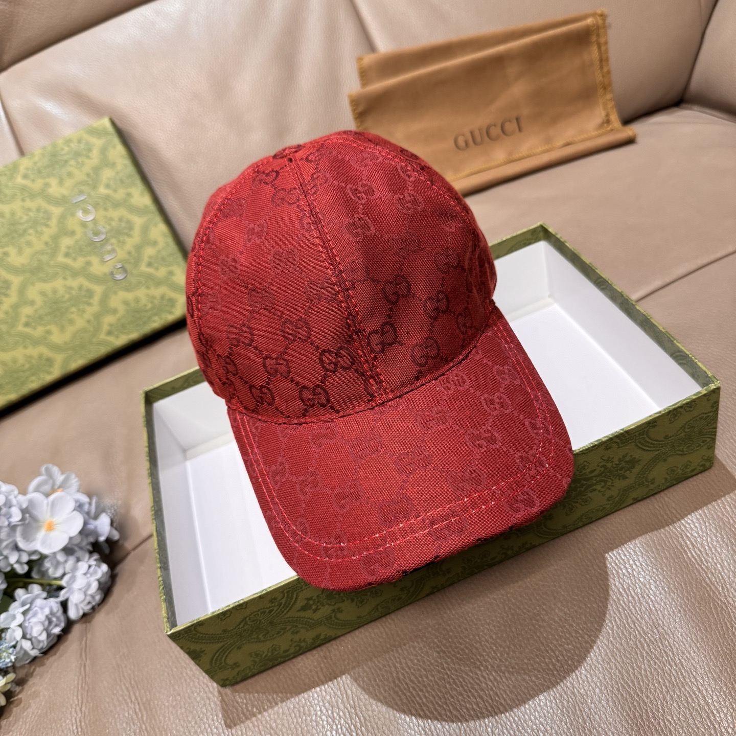 Gucci hat