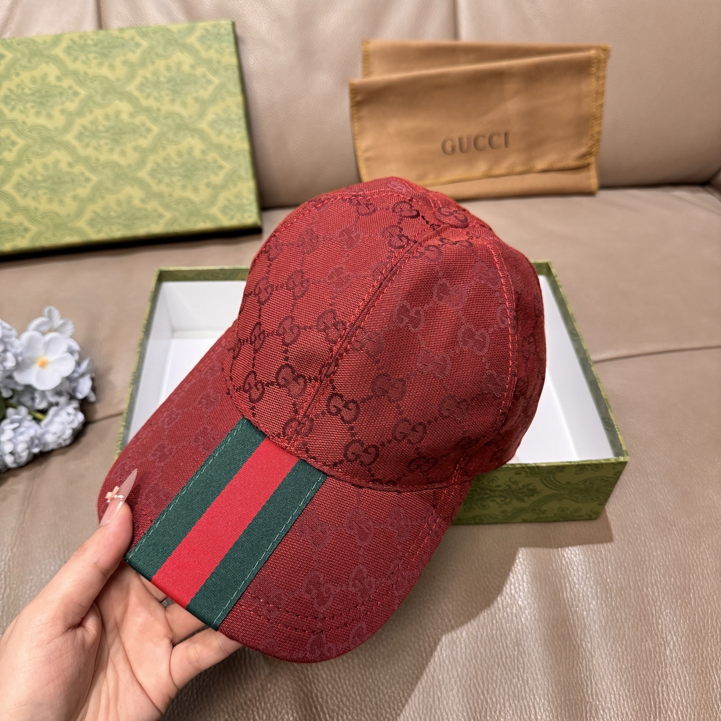 Gucci hat