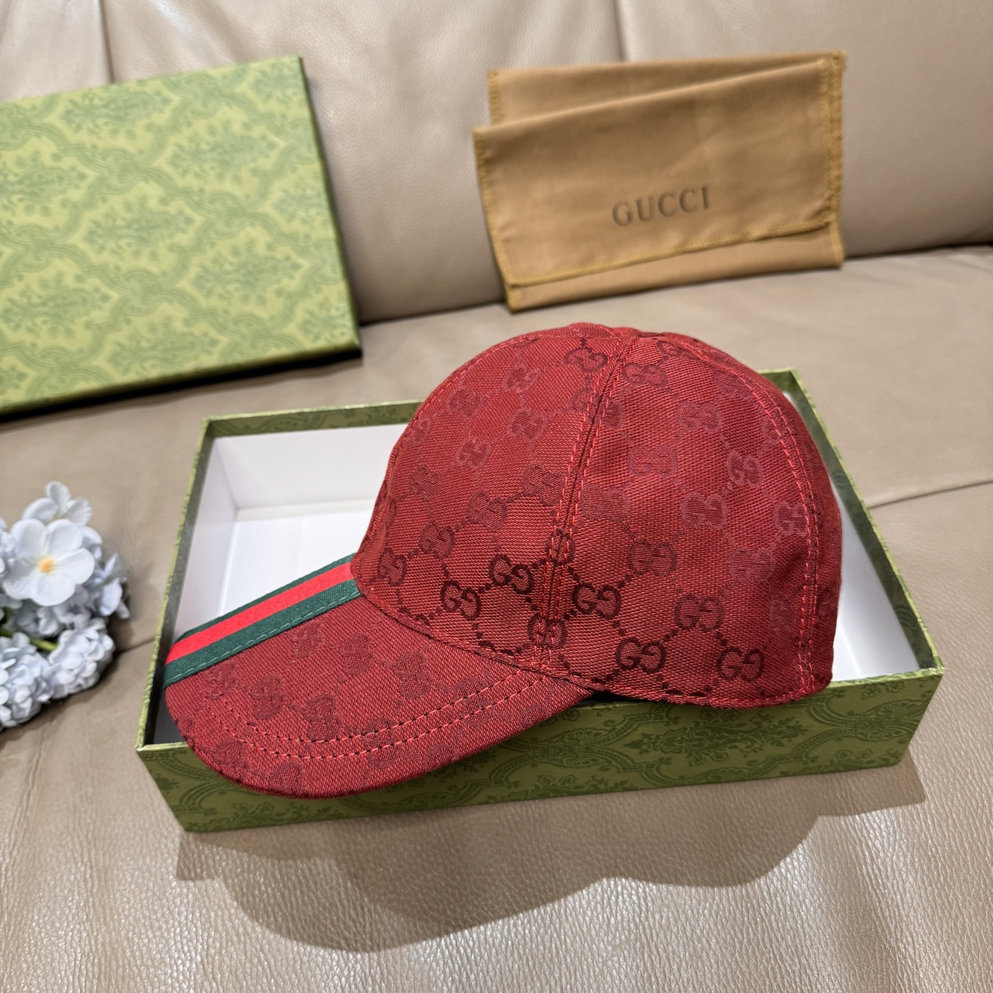 Gucci hat