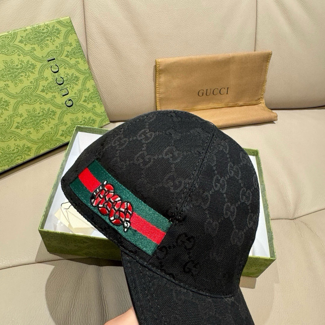 Gucci hat