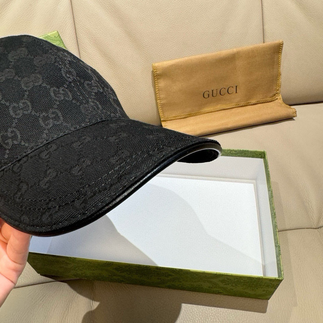 Gucci hat