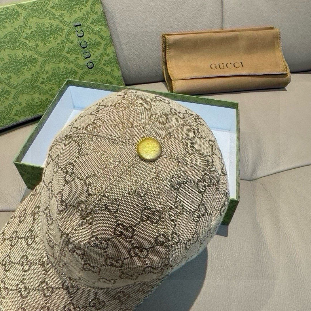 Gucci hat