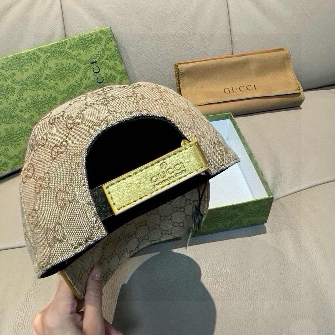 Gucci hat