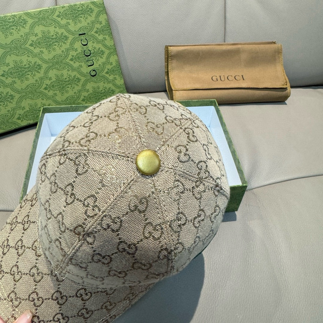 Gucci hat