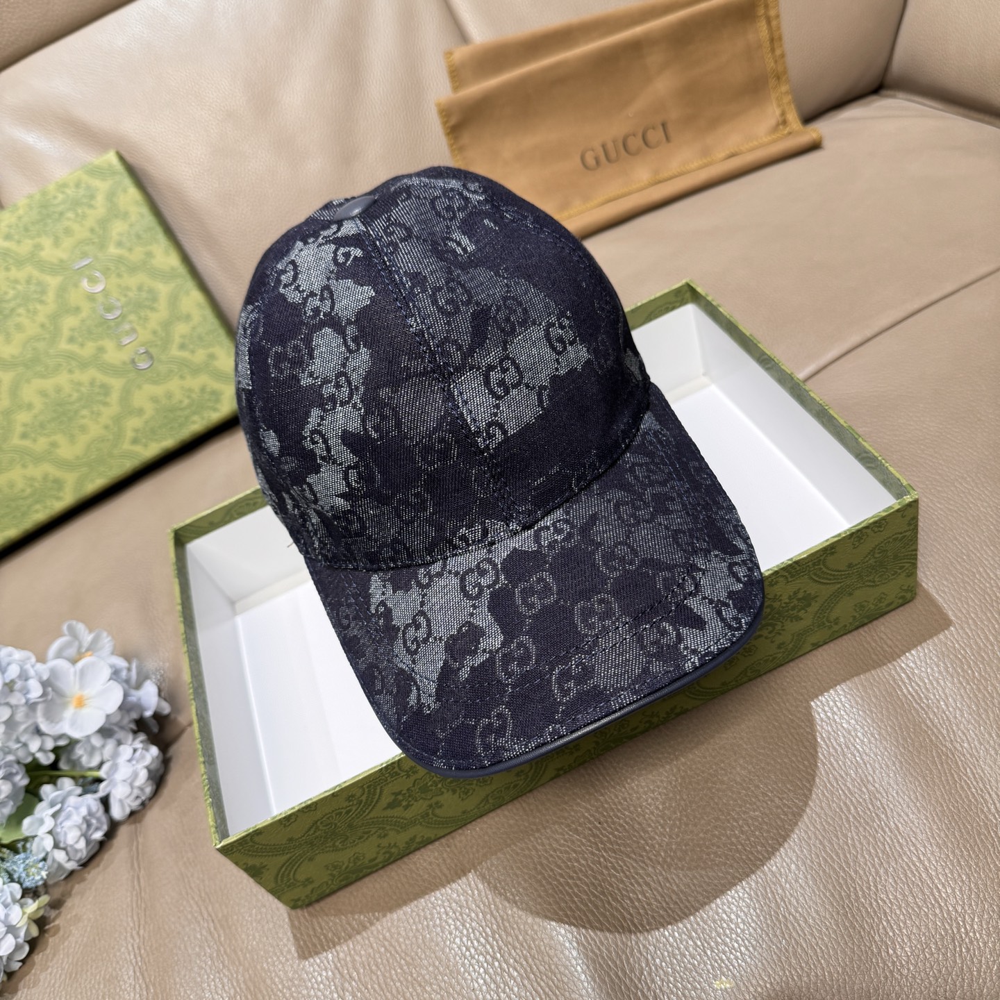 Gucci hat