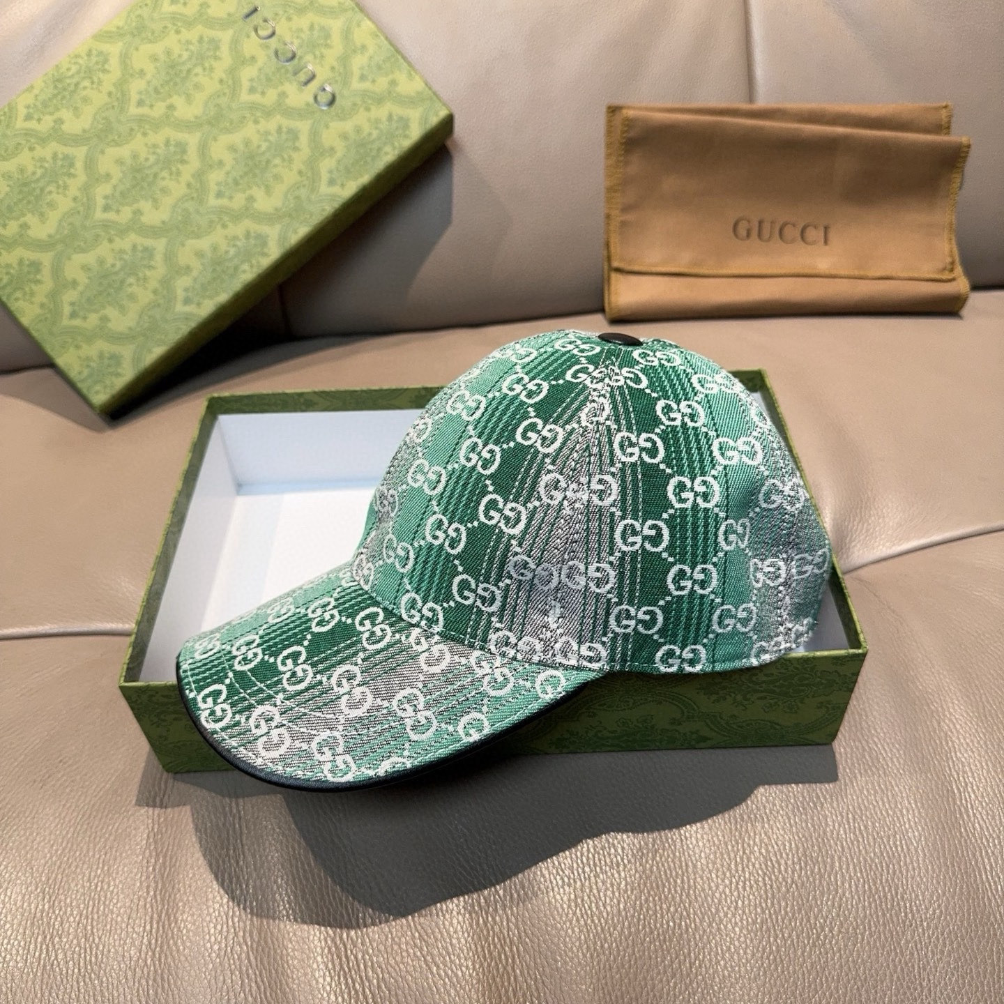 Gucci hat