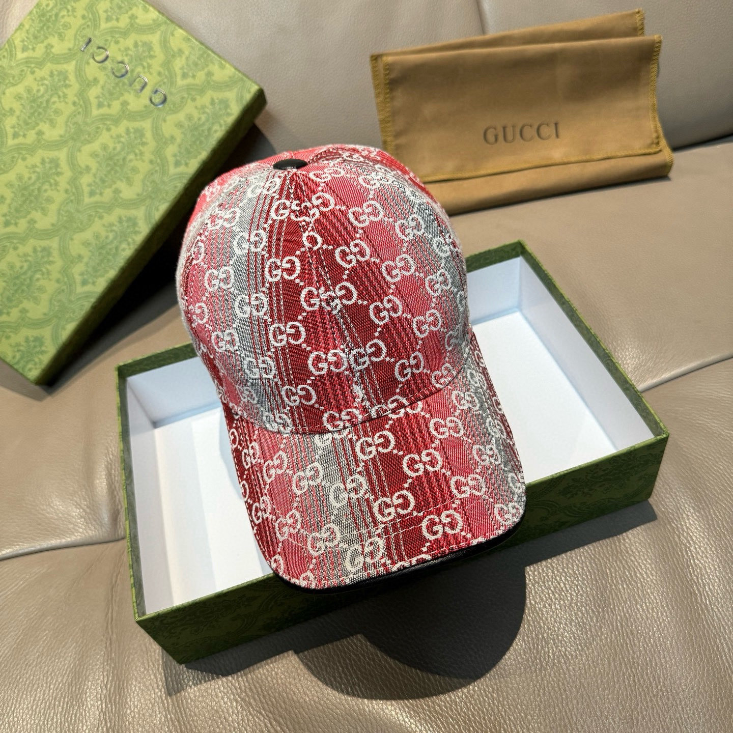 Gucci hat