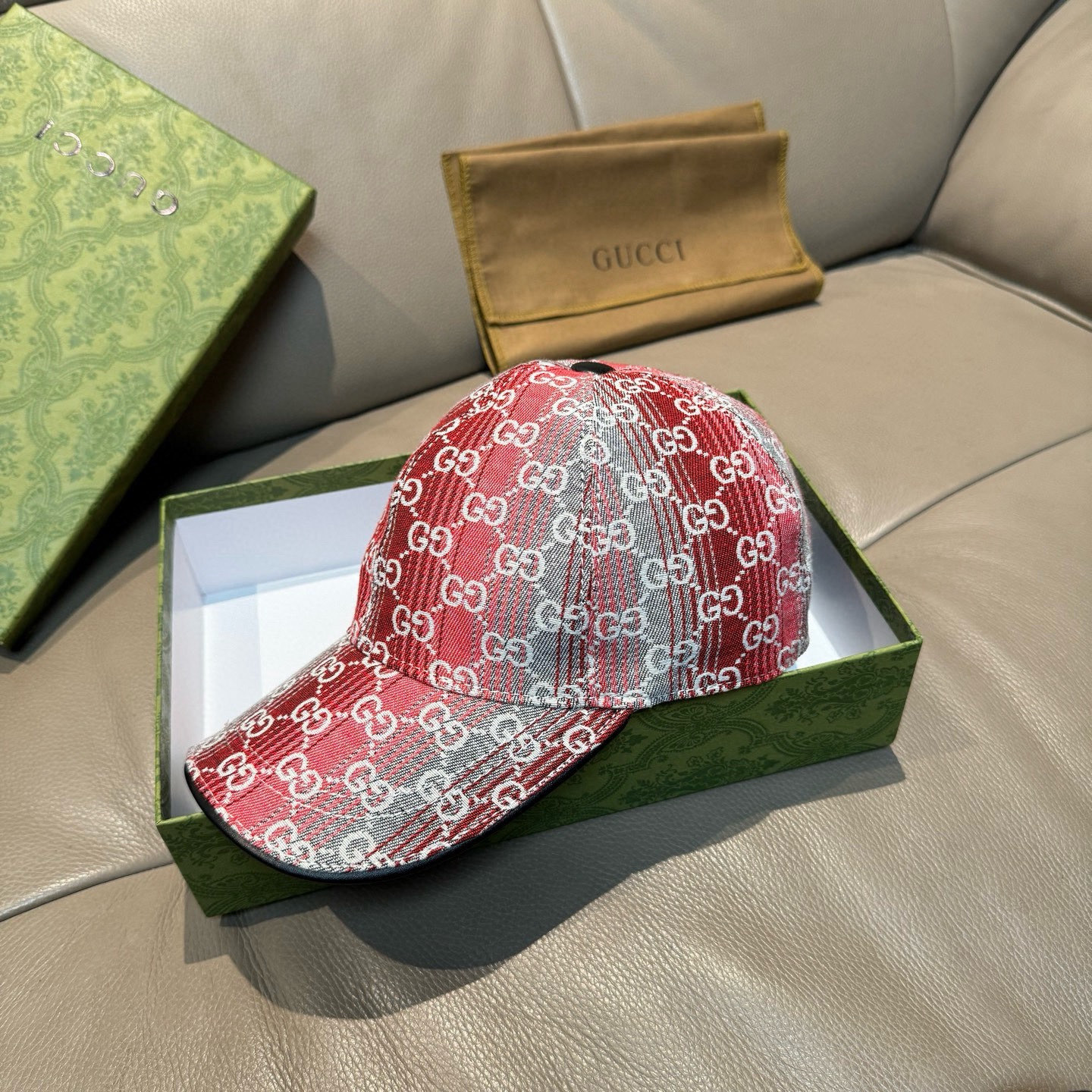 Gucci hat