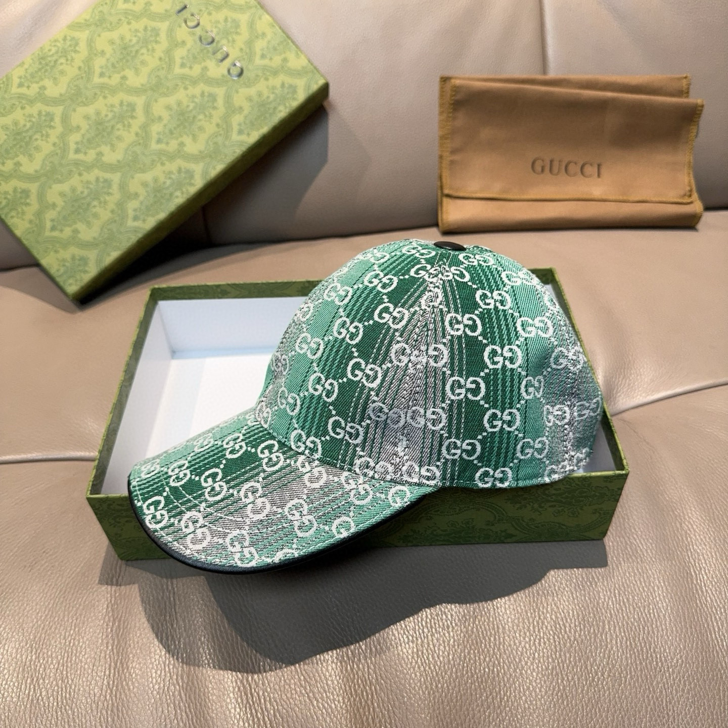 Gucci hat