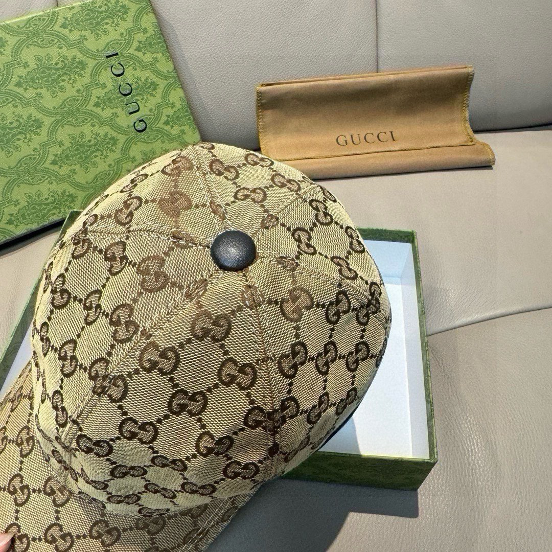 Gucci hat