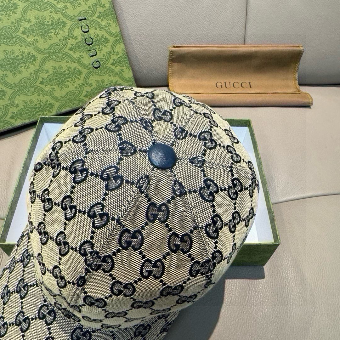 Gucci hat