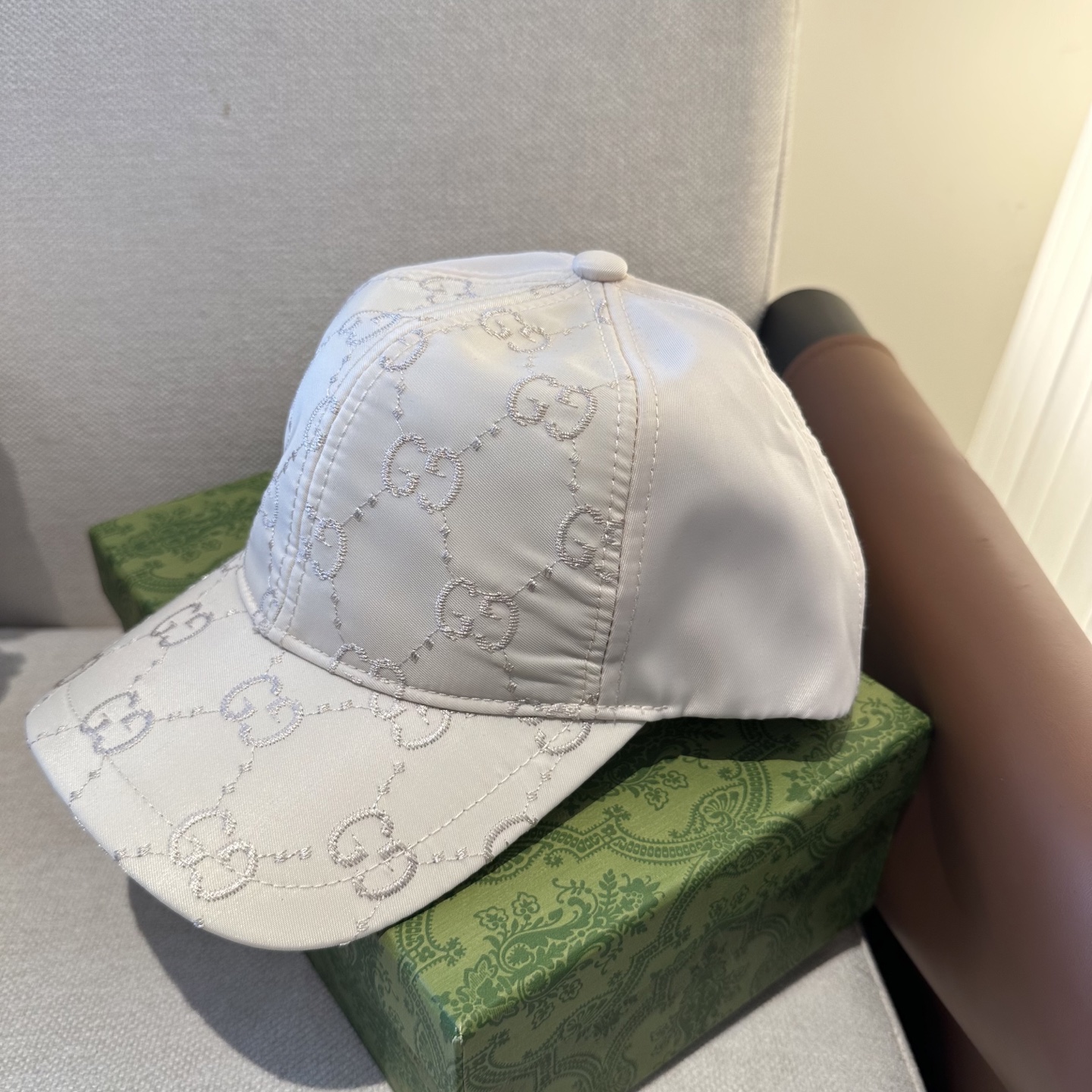 Gucci hat