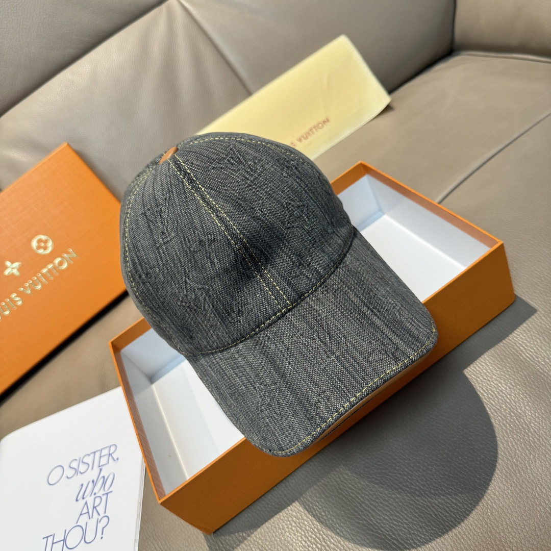 LV hat