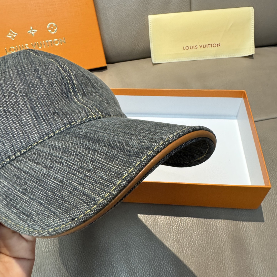 LV hat