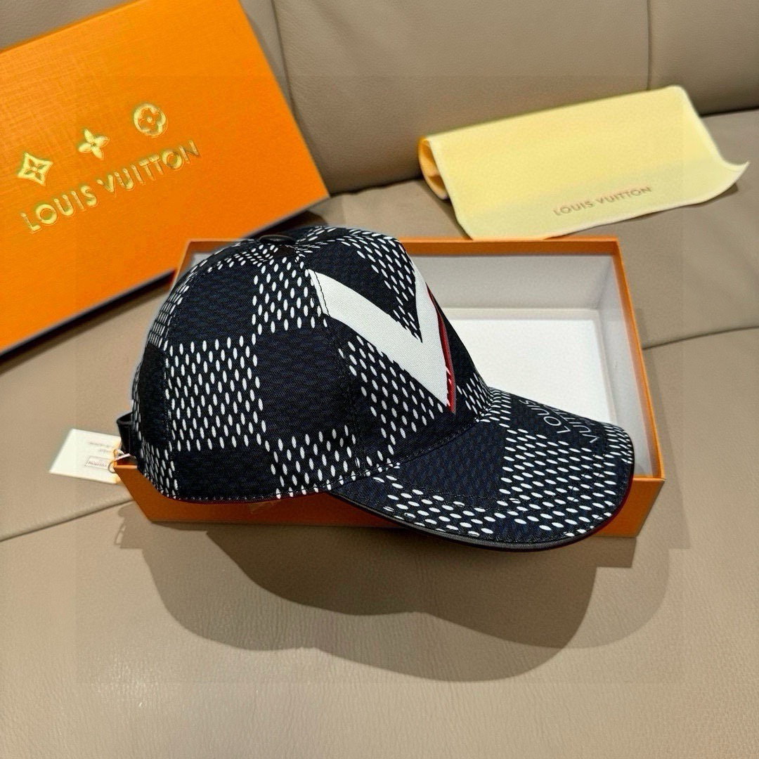 LV hat