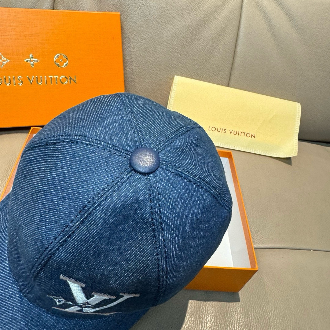 LV hat