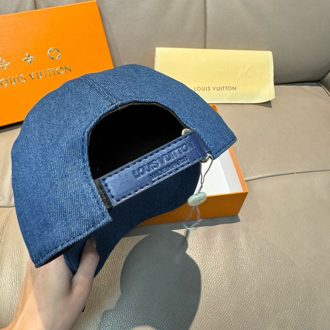 LV hat