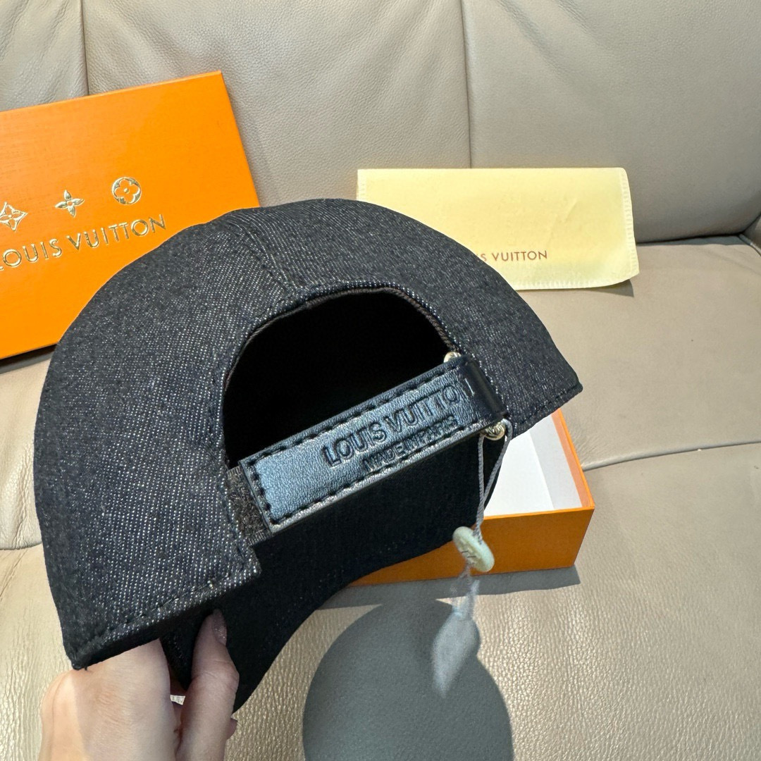 LV hat