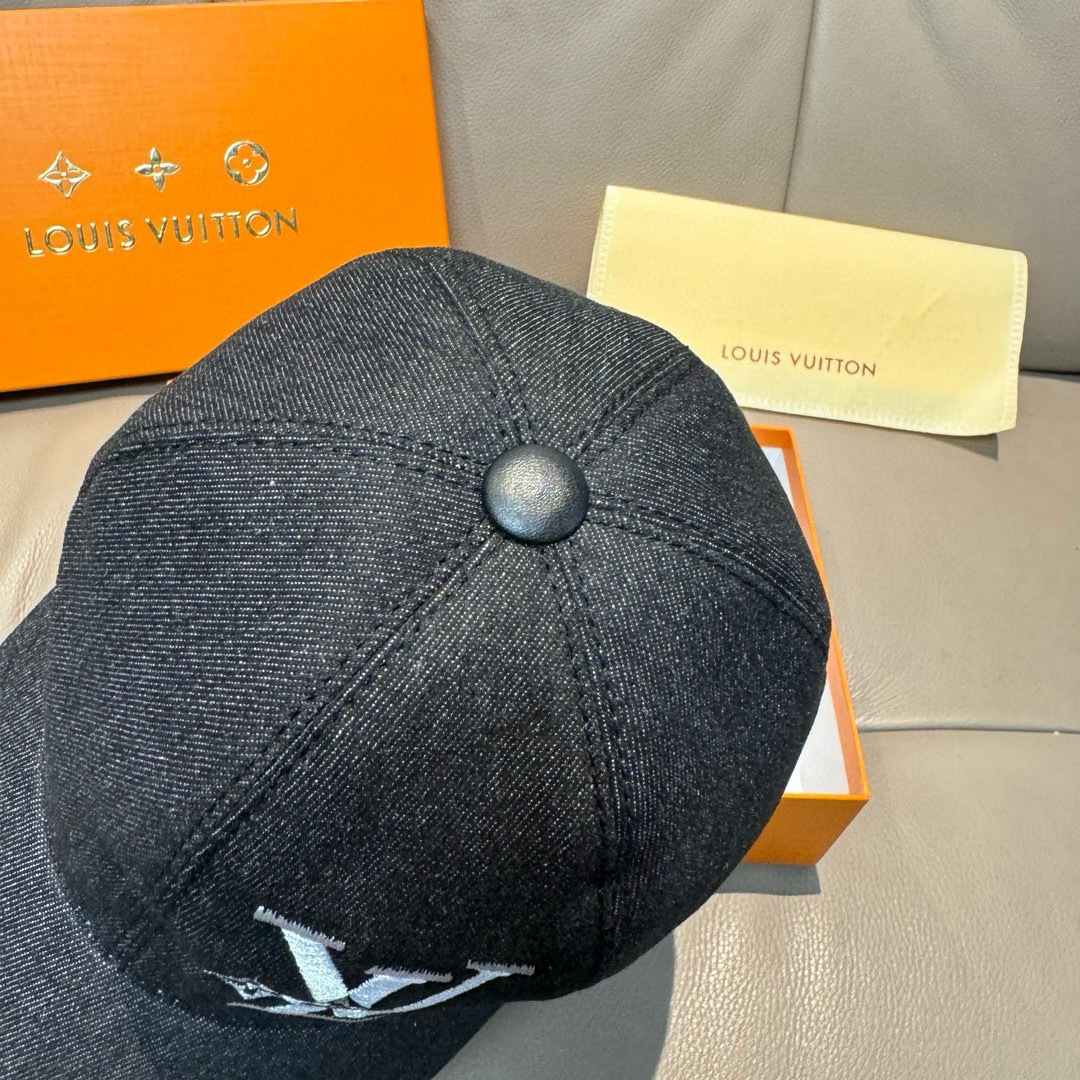 LV hat