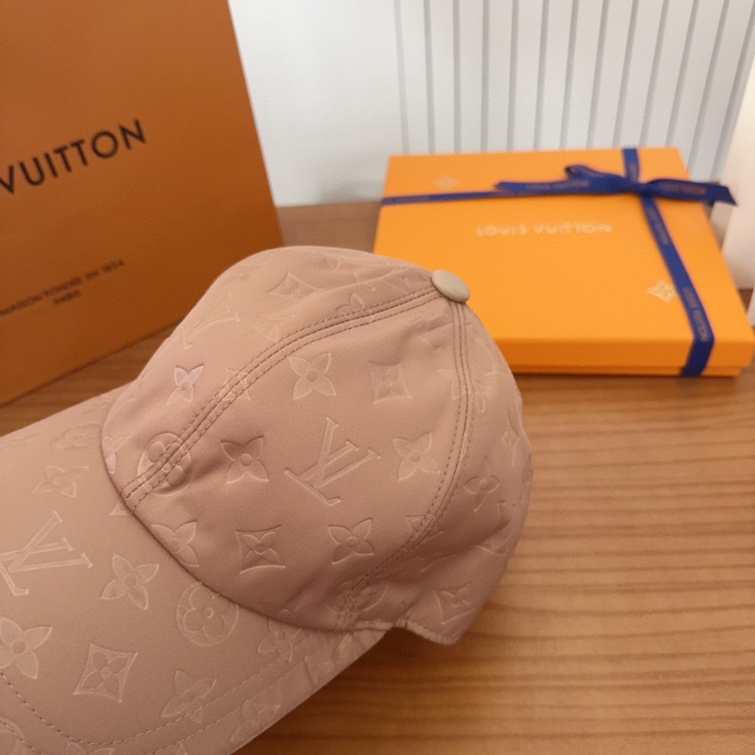 LV hat