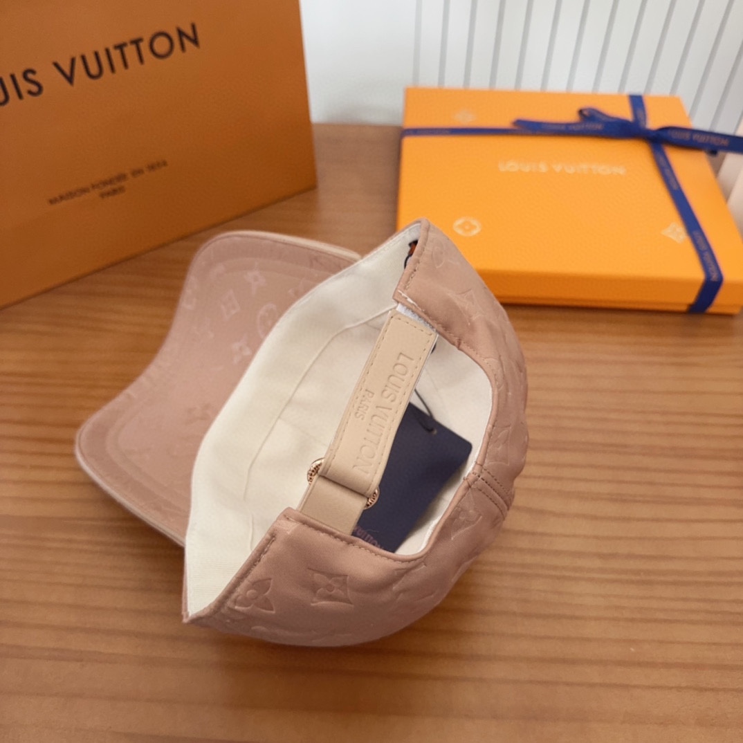 LV hat