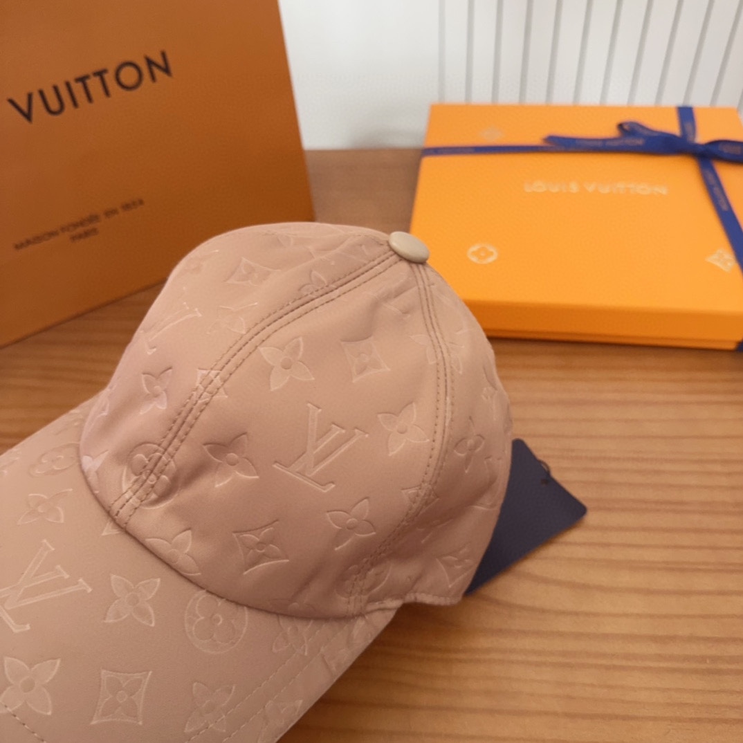 LV hat